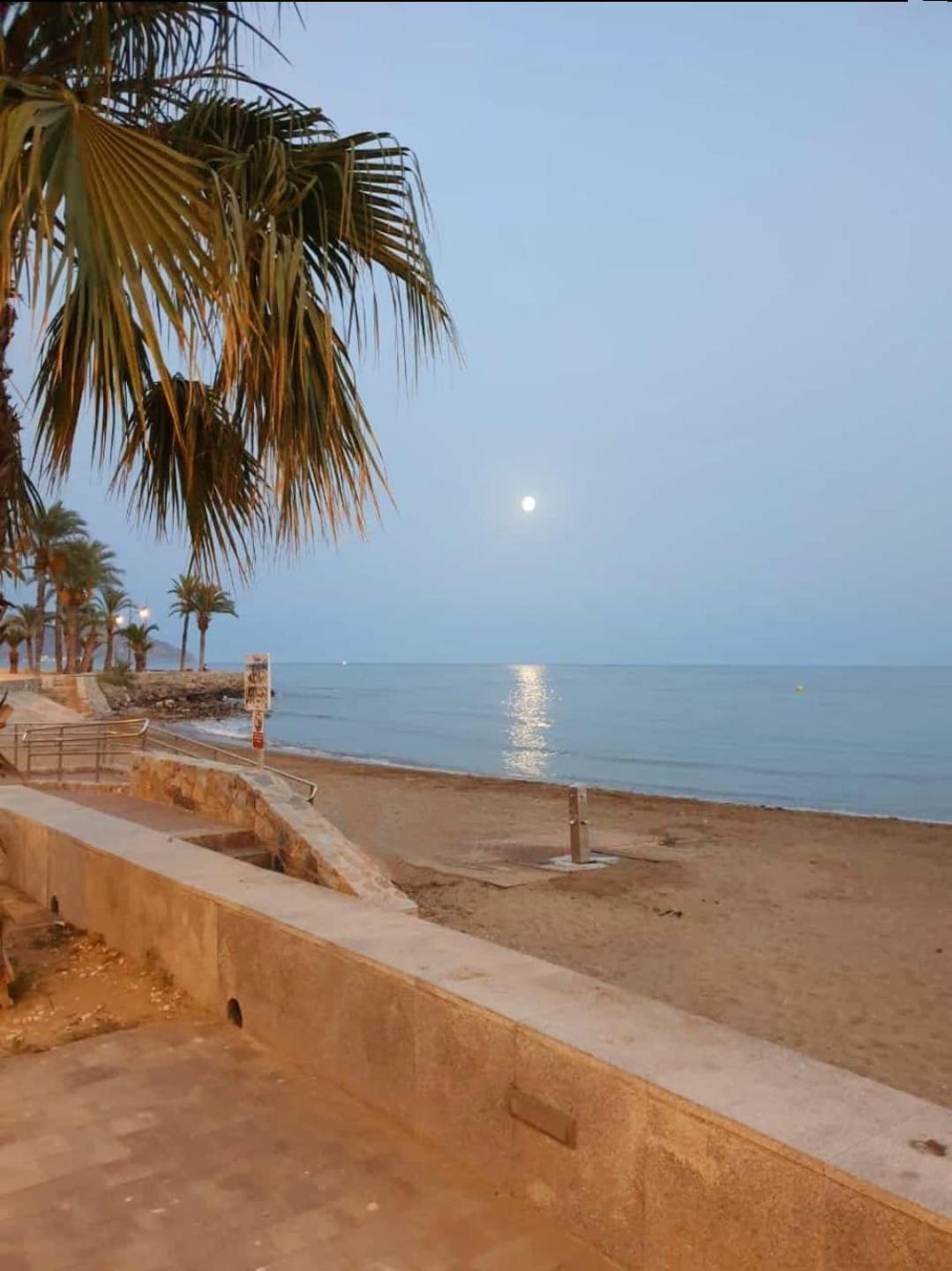 Vistas Al Mar Desde La Playa De El Rihuete En Puerto De Mazarron Leilighet Eksteriør bilde